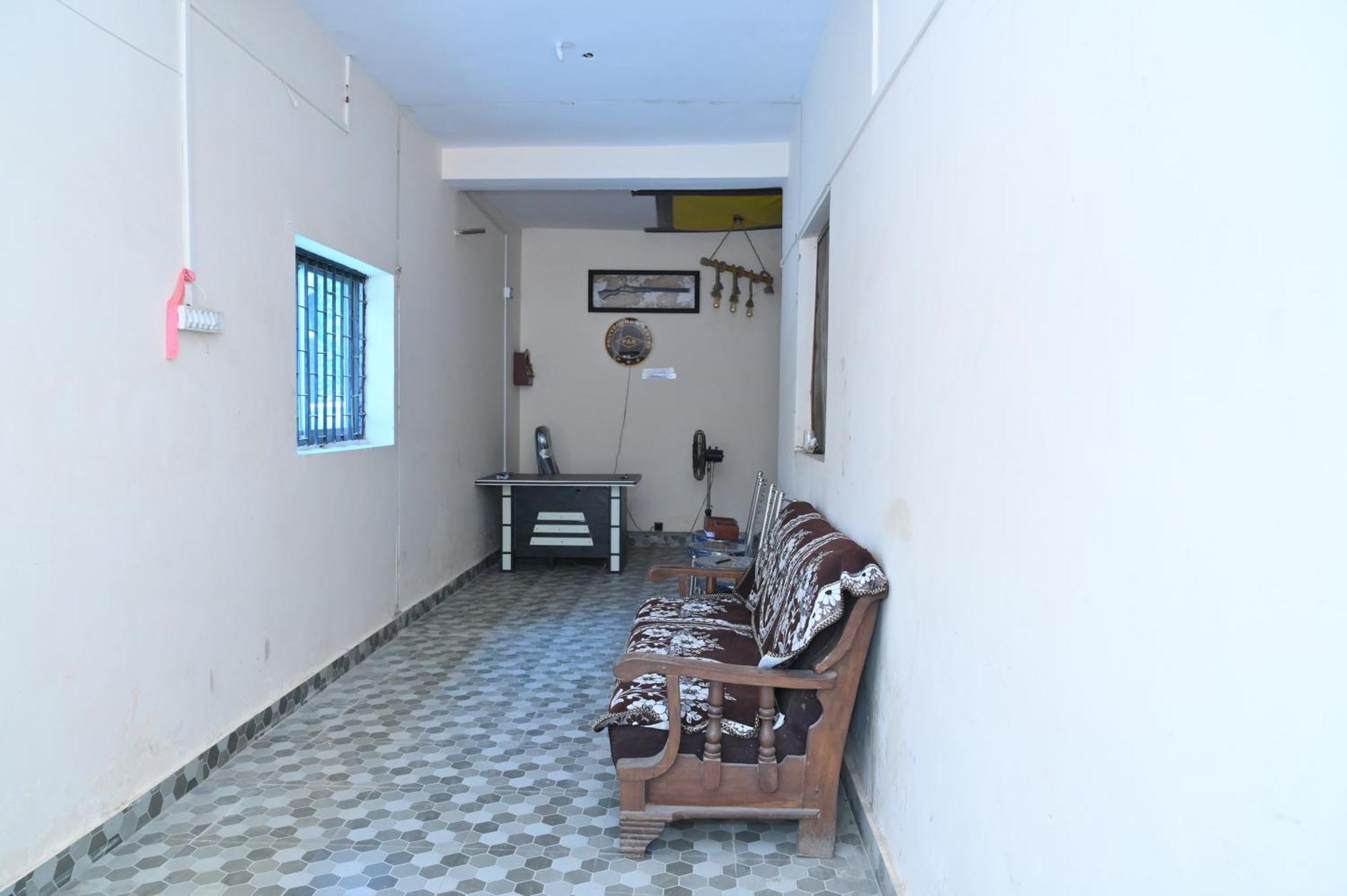 Privyrooms Gorakhpur Εξωτερικό φωτογραφία