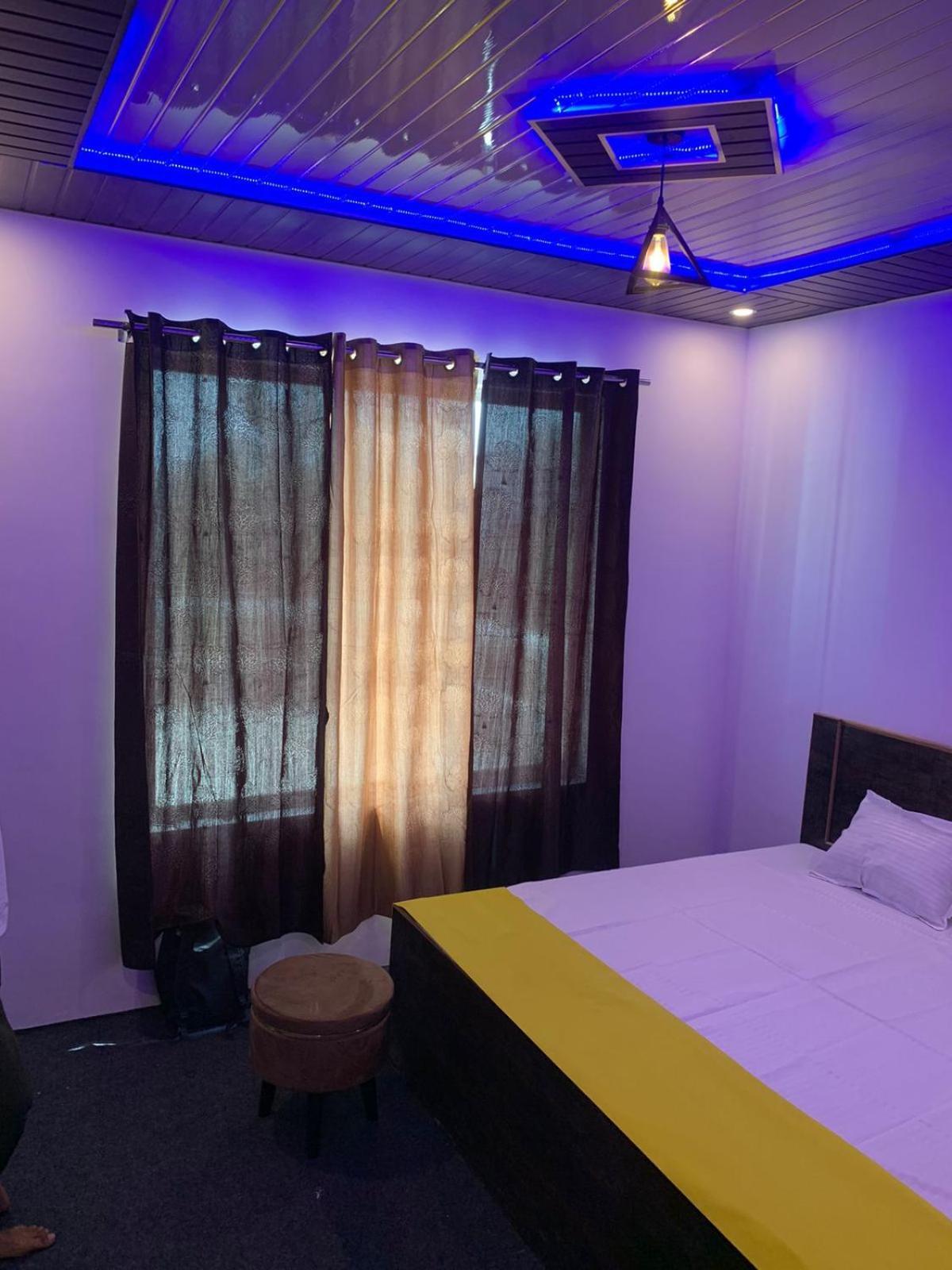 Privyrooms Gorakhpur Εξωτερικό φωτογραφία