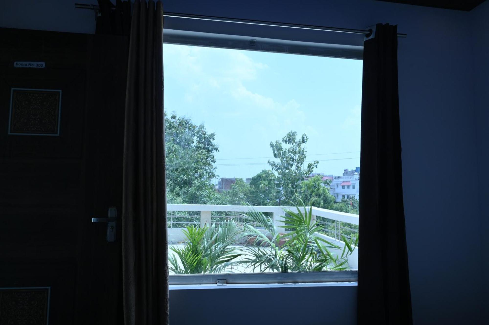 Privyrooms Gorakhpur Εξωτερικό φωτογραφία