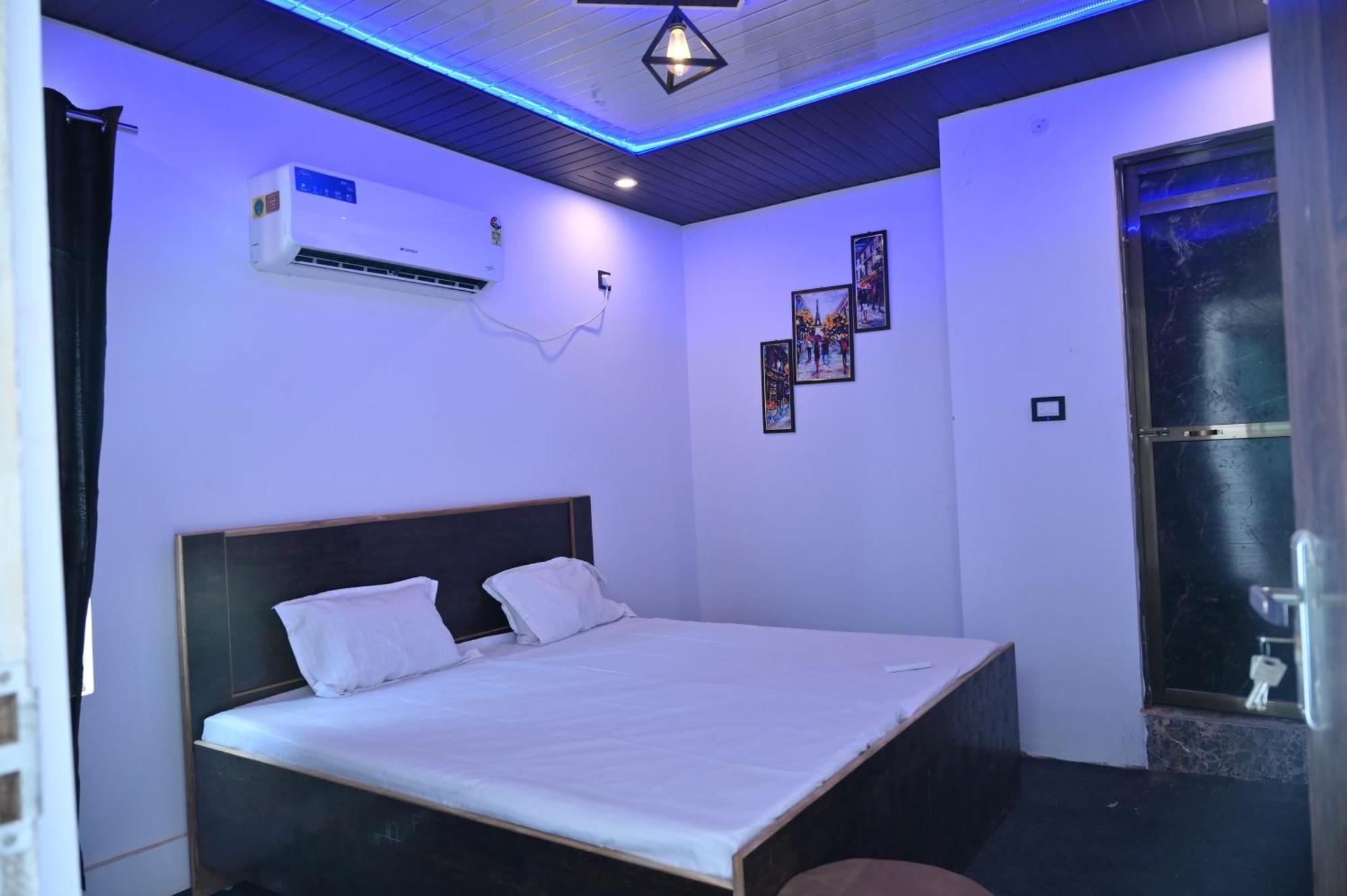 Privyrooms Gorakhpur Εξωτερικό φωτογραφία